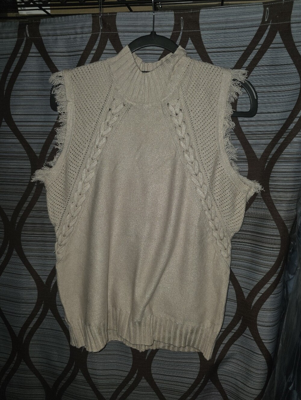 Cream Cable Knit Sleeveless Sweater Vest